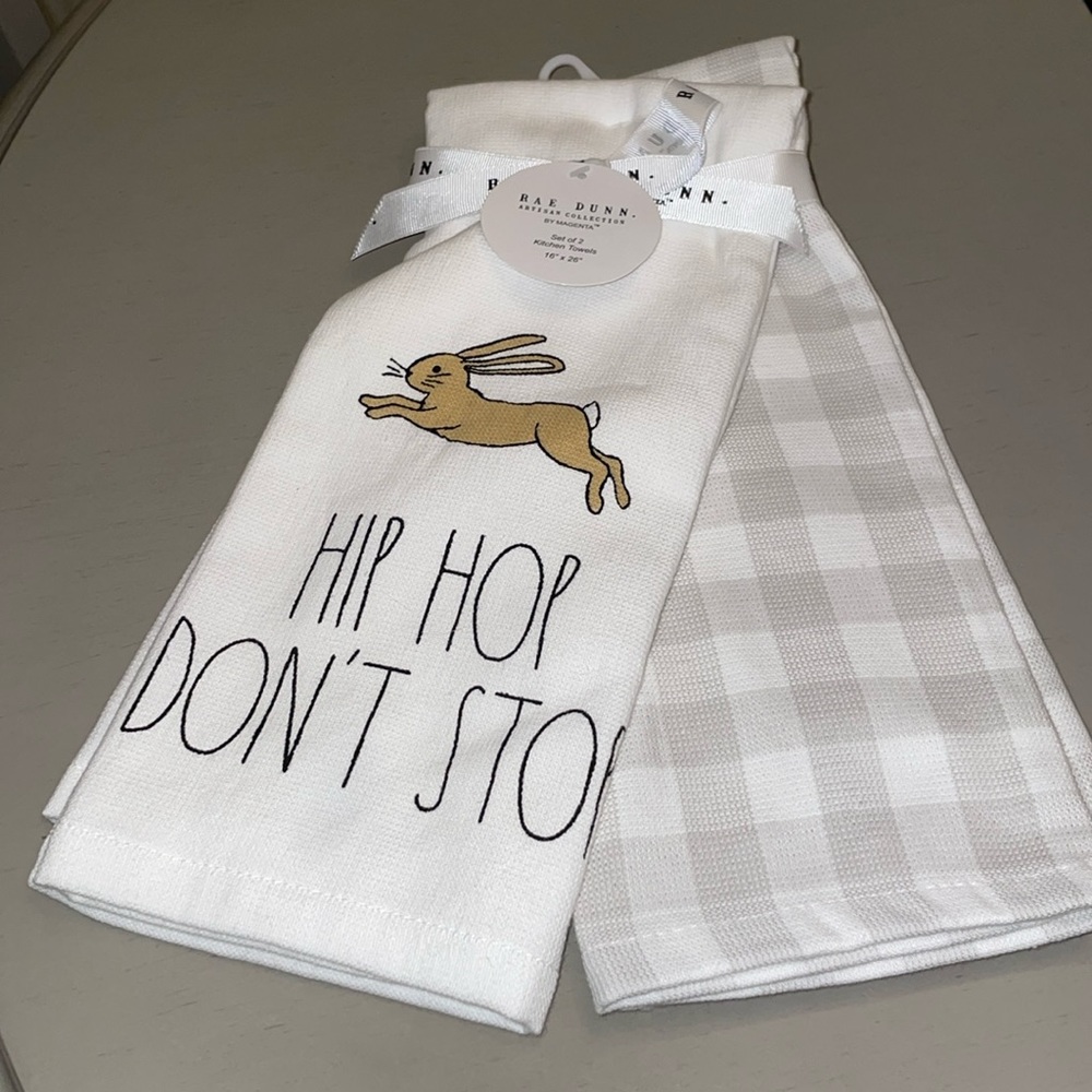 Rae Dunn Hip Hop Don’t Stop Kitchen Towels